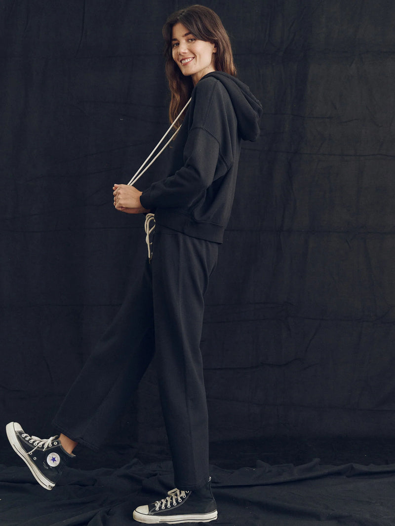 The Great - The Relay Sweatpant - Almost Black