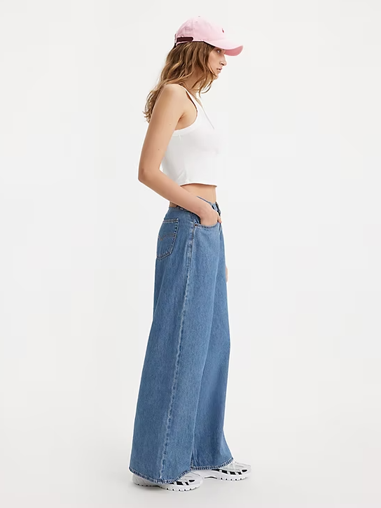 Levis -Baggy Dad Wide Leg - Cause and Effect